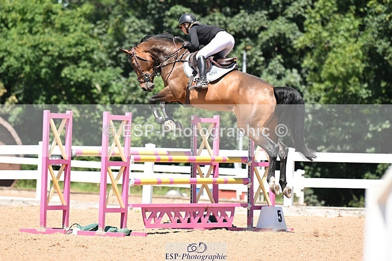 250709-132425-00838 - Cls 4 Snr Newcomers & Snr 1.10m