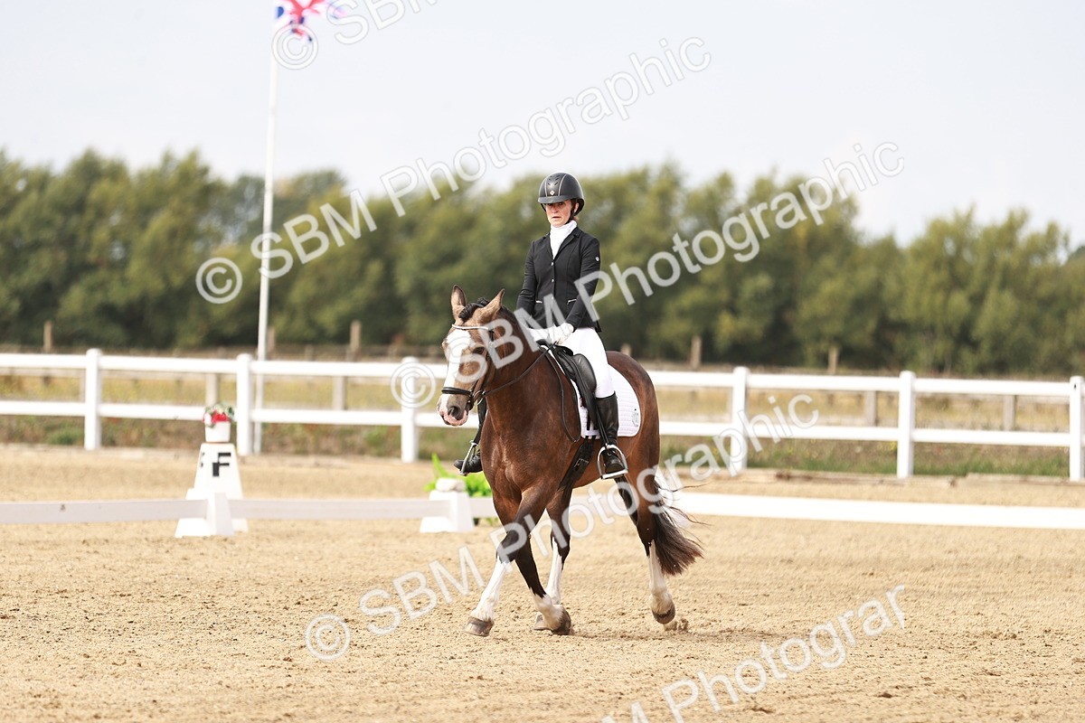 SBM_000919 - Class 1 - Prelim 5 - 10.40-11.36