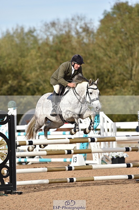 231015A-150106-08856 - Cls 26 1.05m Grand Prix