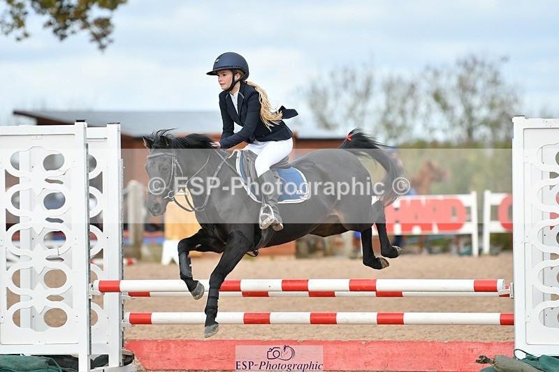 251026-110155-02218 - Cls 21+22 70cm Club and Schools