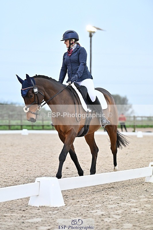 241103-155328-03255 - Novice 1 - 14.44 to 16.08