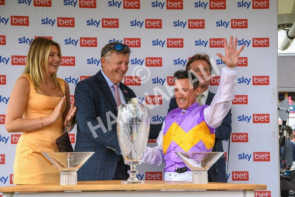 260823-Race 3-Kinross-0473-2 - Race 3 Sky Bet City Of York Stakes