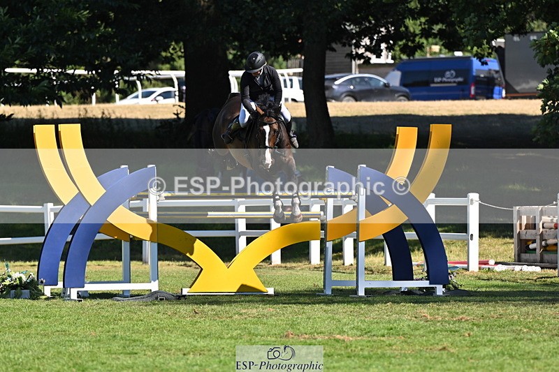 260704A-164545-16242 - Cls 33 Snr Fox Jump Off and Pres