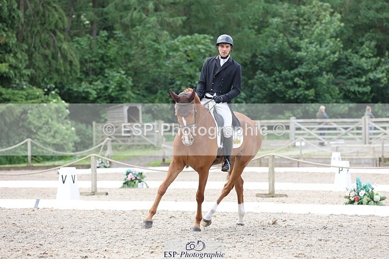 240523-120603-03704 - 223-MORNINGSTAR_VAN_ALTRIDO-Max_Warburton