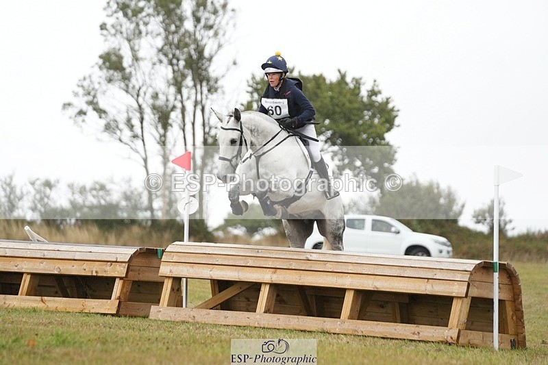 250830-115750-02030 - B-060-Helen.Hickson