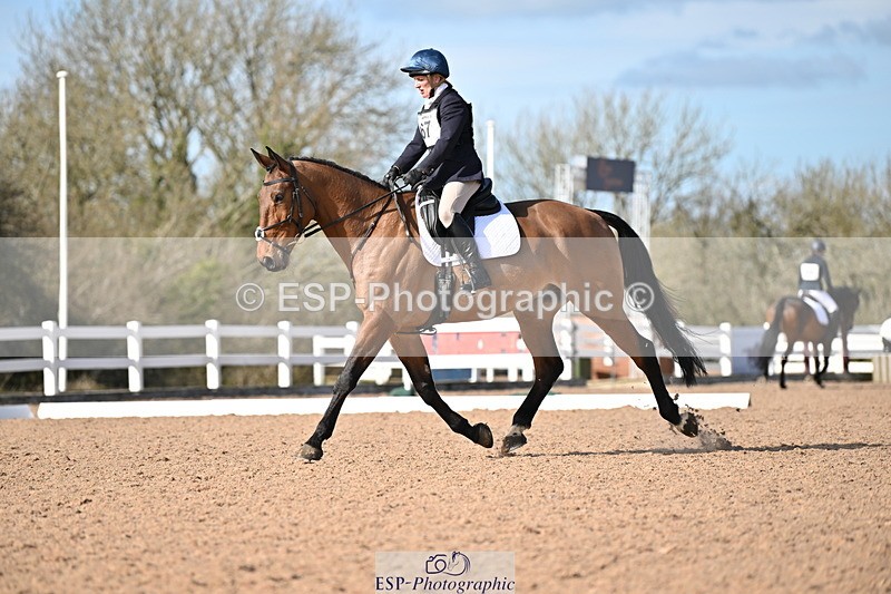 240324A-142714-04040 - Novice 27, 14.30 to 15.25