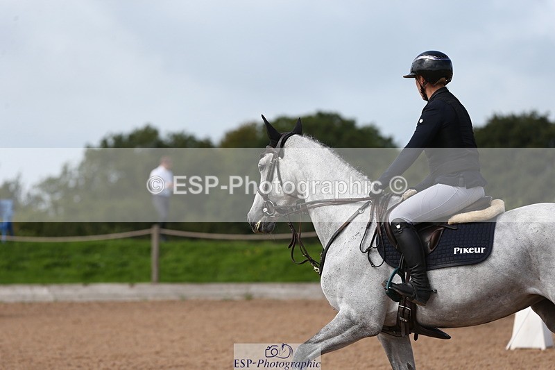 230812A-122841-09041 - Cls 32 Foxhunter