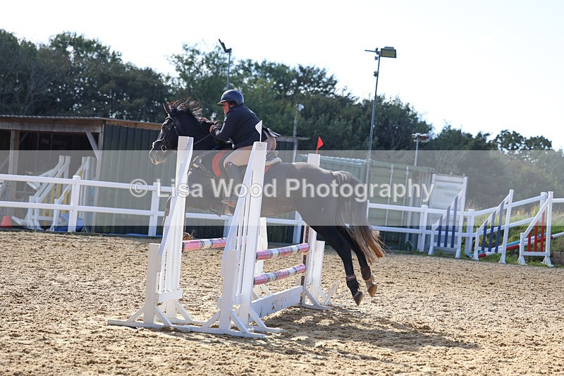 3E7A5064 - Class 9: 80cm Senior