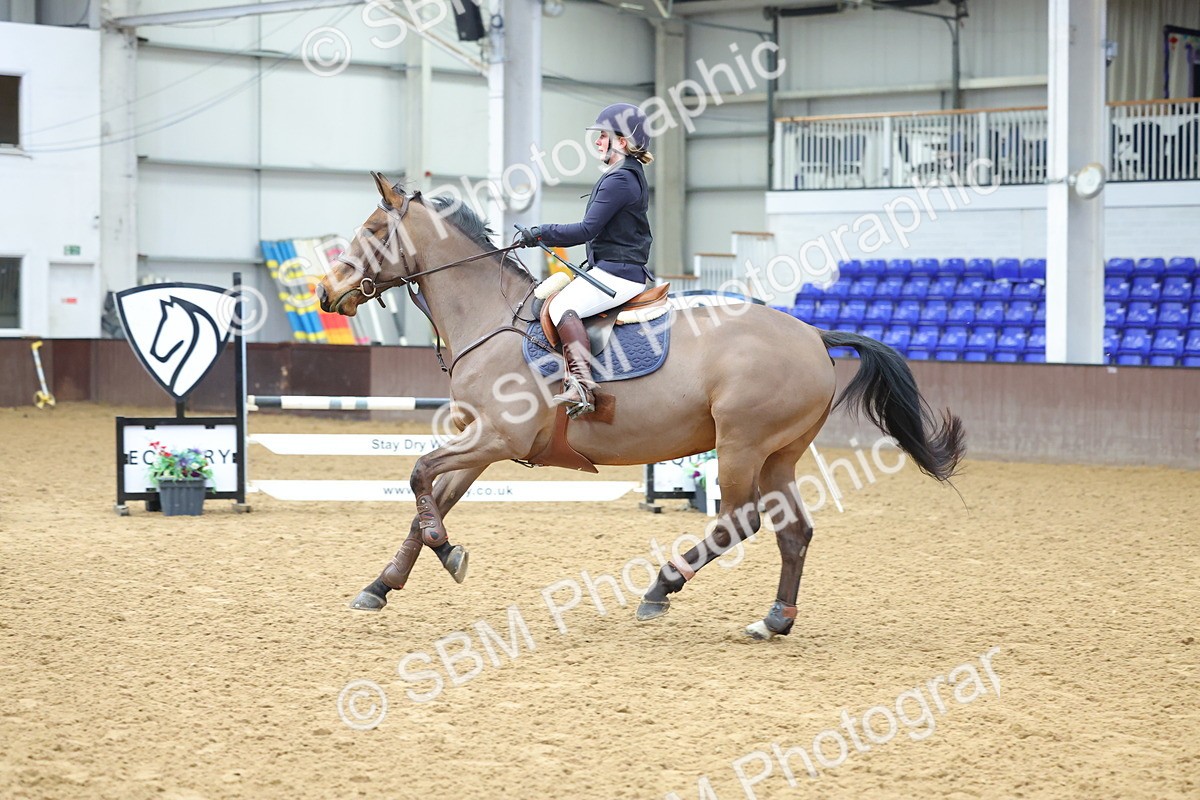 SBM_009710 - Class 20 - Senior British Novice/ 90cm Open - First Round (0.90m)