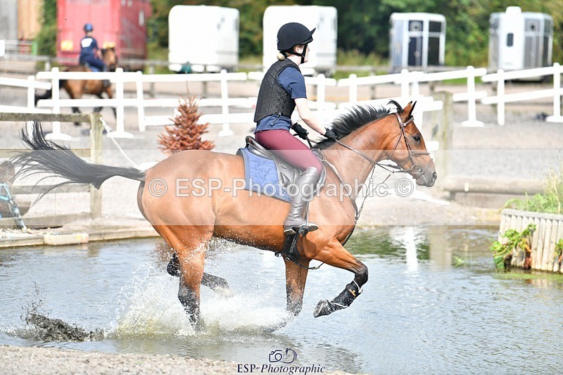 230817-104952-02708 - Abbie's 2nd Group - Arena