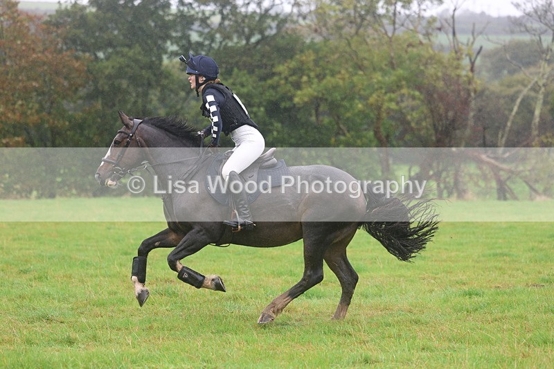 3E7A1109 - Class 2: 70cm: Half Roll Top