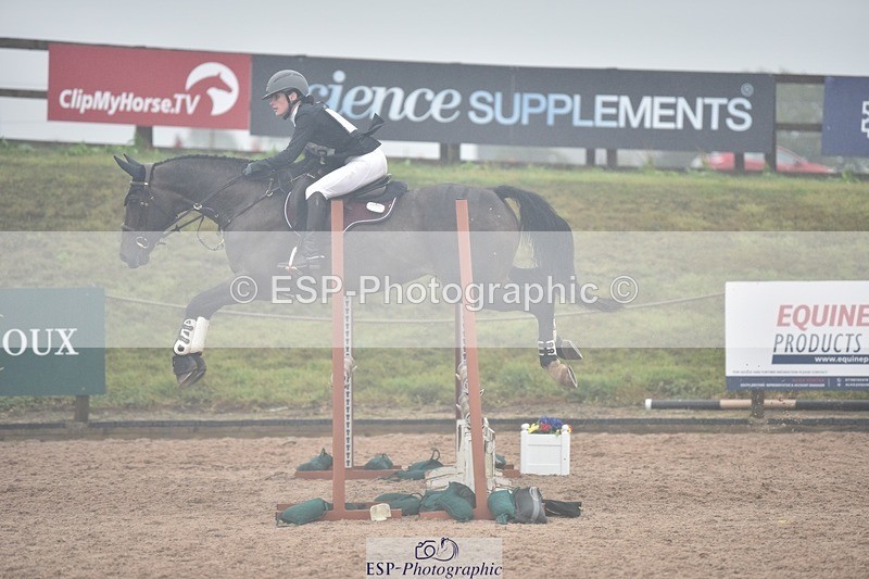 250830-150220-03797 - G-325-Jessie.Dando