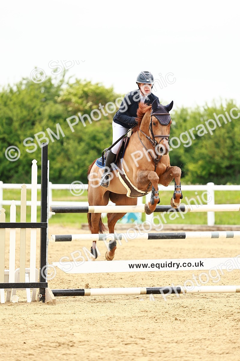 SBM_000991 - Class 5 - Senior Foxhunters - 1.20m