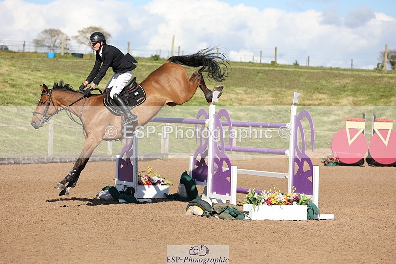 240419A-165417-09496 - Cls 10, 2 Star Big Tour 145cm  Break to End