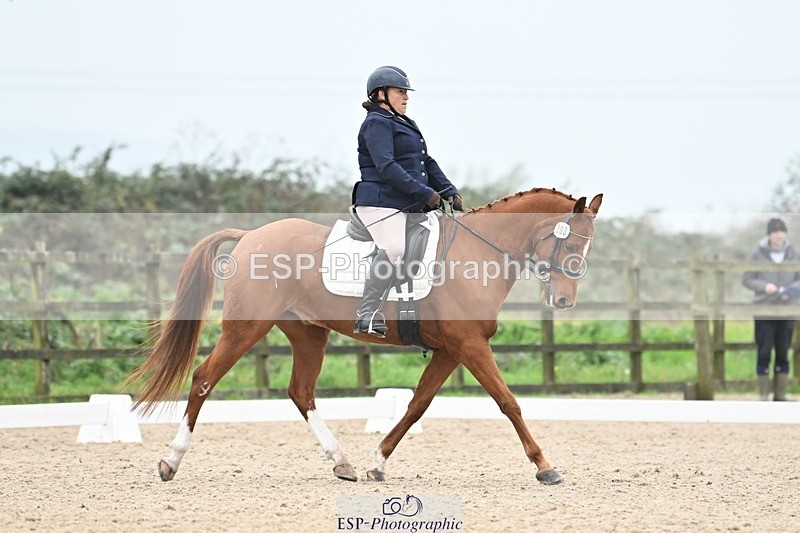 241103-141807-01922 - Novice 1 - 13.10 to 14.34