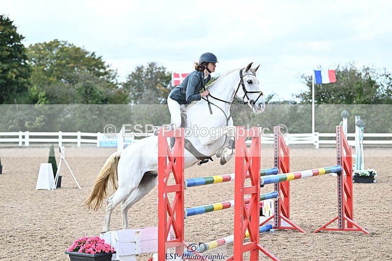 241005A-124023-03769 - SAT Cls 18 1.05m Amateur Quali