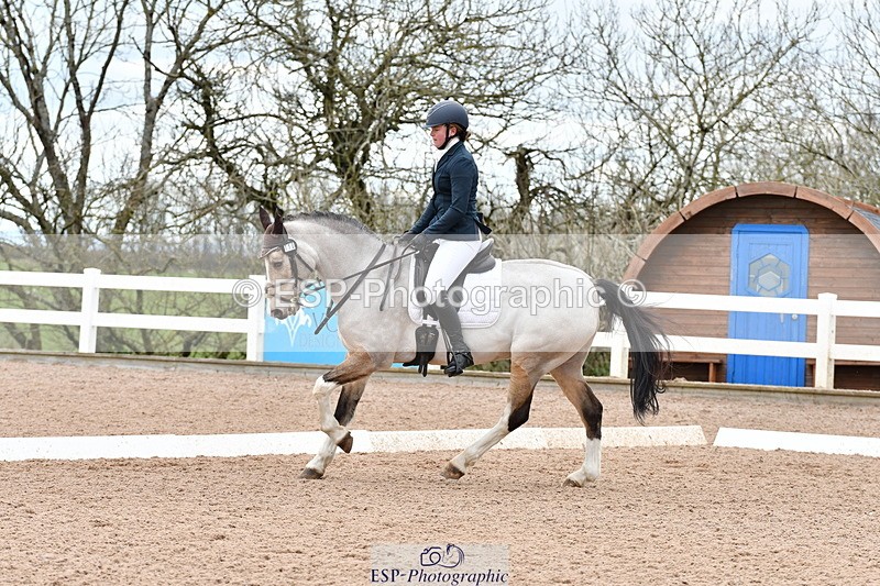 240107A-140220-02002 - UnAff Novice 28 and 30