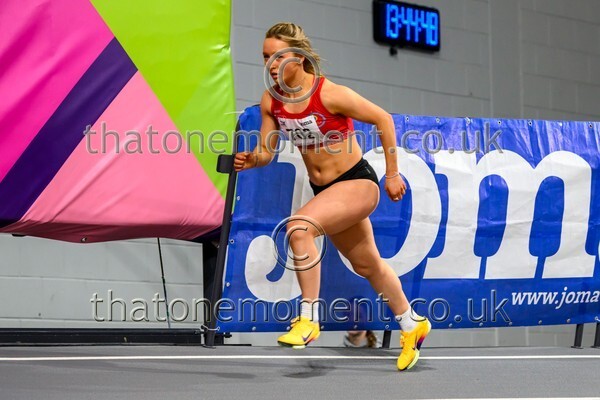 Age26SAT-915074 - Track Female Set One