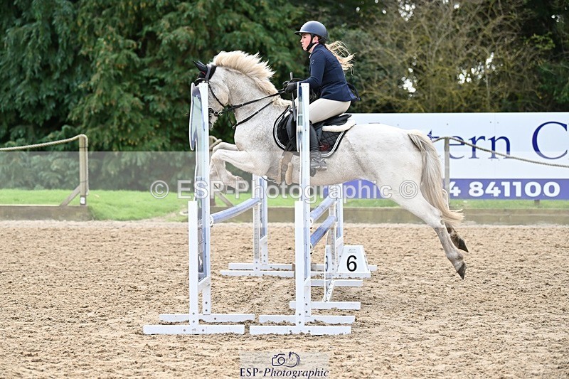 230930-111553-00330 - Cls 3 Pony Discovery & 90cm Open