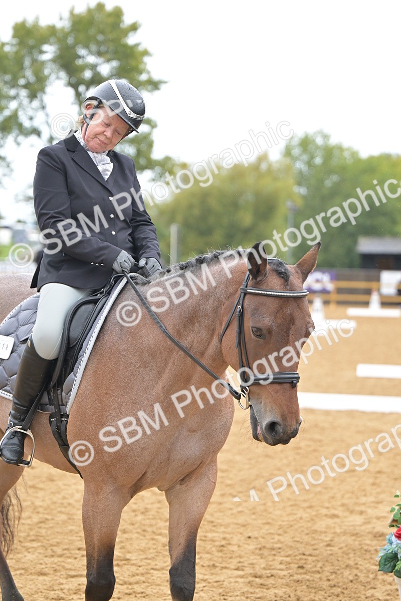 SBM_00536 - D2 - Small Tour Championship Intro 2