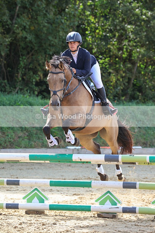 3E7A0752 - Class 4: Senior British Novice/90cm open