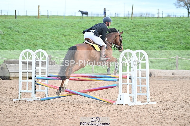 231203A-115703-01007 - Cls 18+19 Club and Schools 90cm