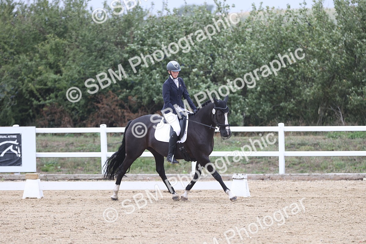 SBM_004376 - Class 9 - Novice 3 Champs