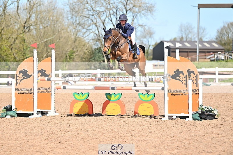 240420A-121133-10752 - Cls 15, 1 Star Bronze Tour 1.15m