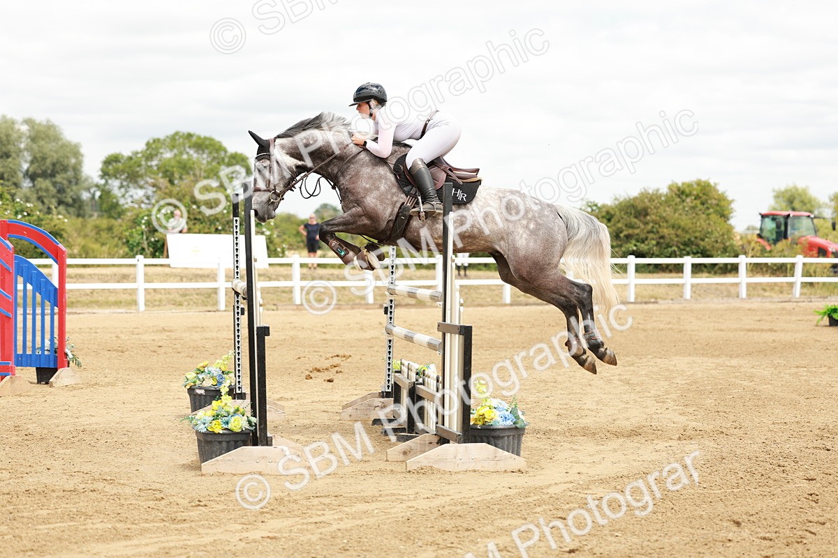 SBM_018911 - Class 21 - Senior Newcomers Championship 2d Rd