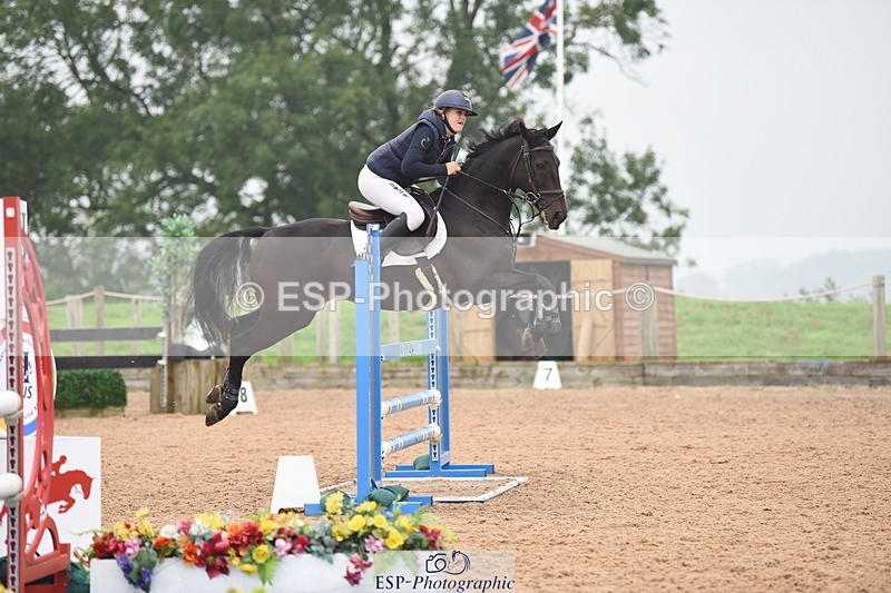 230916A-163750-05593 - Cls 19 Snr 1.10m Derby