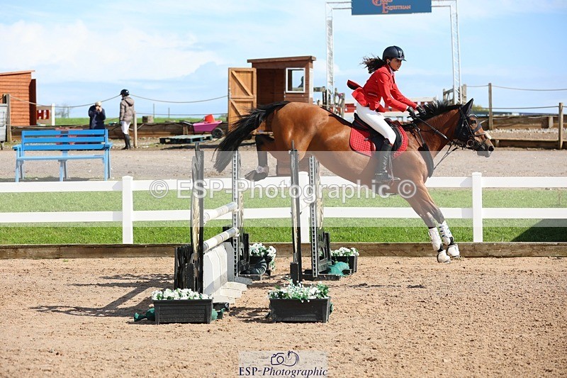250913-141529-07309 - Cls 25 1.05m Amateur Quali