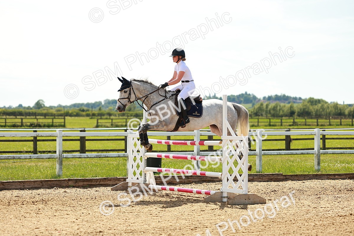 SBM_002559 - Class 4 - Senior Newcomers - 1.10m