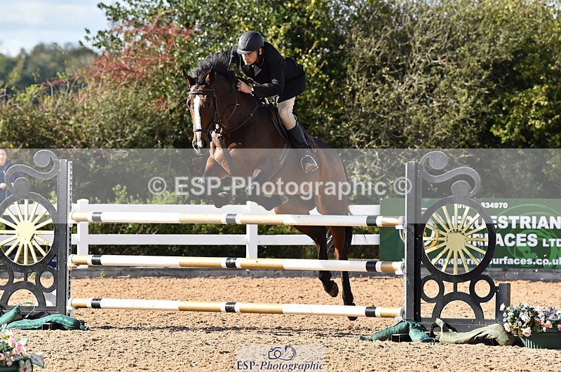 231014A-141722-05260 - Cls 15 1.05m Amateur Q 2nd R