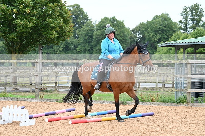 WJ7_8239 - Poles 11:00am