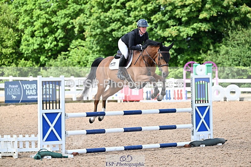 240605A-102156-00045 - Cls 1 British Novice and 90cm Open