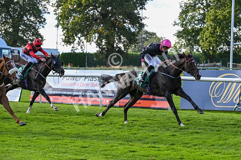 140926-Race 6-Fractional-7690 - Race 6 4.51pm Join Racing TV Today Fillies' Handicap