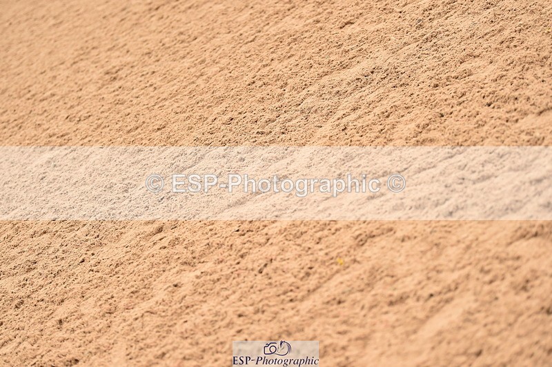 231122A-141158-00598 - Cls 5 Foxhunter & 1.20m Open