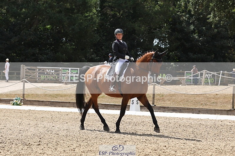 250809A-133025-03528 - 041-Laura.GreenIreldo.L