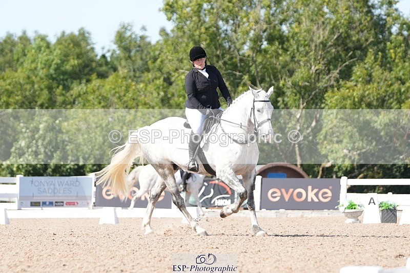 250817-160135-11634 - 174-Rebecca.VerityFlynn