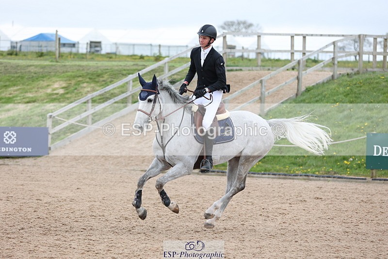 240419A-110417-06303 - Cls 2, 2 Star Small Tour 1.30m