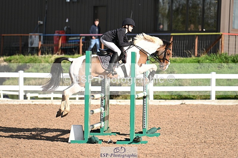 241026A-122507-00893 - SAT Cls 9 Pony Newcomers and 1m Open