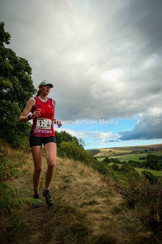 DSCF5438 - Reeth Fell race seniors