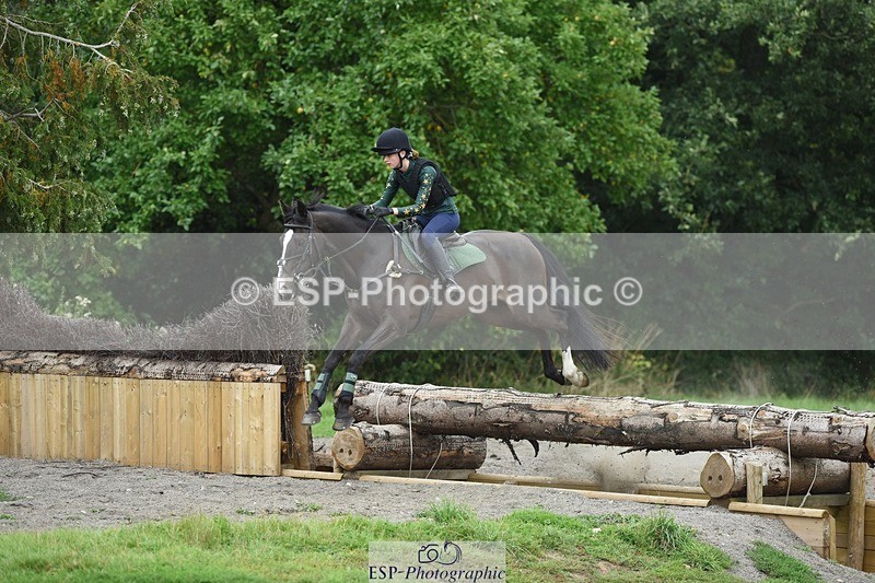 230817-131034-01993 - Kay's 1st Group - XC