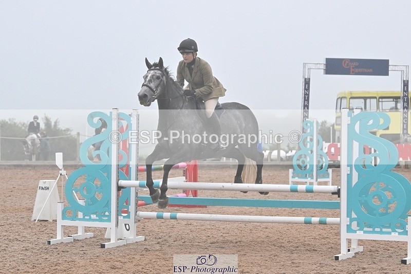 240813-195110-01053 - Classes 7 A&B 90cm