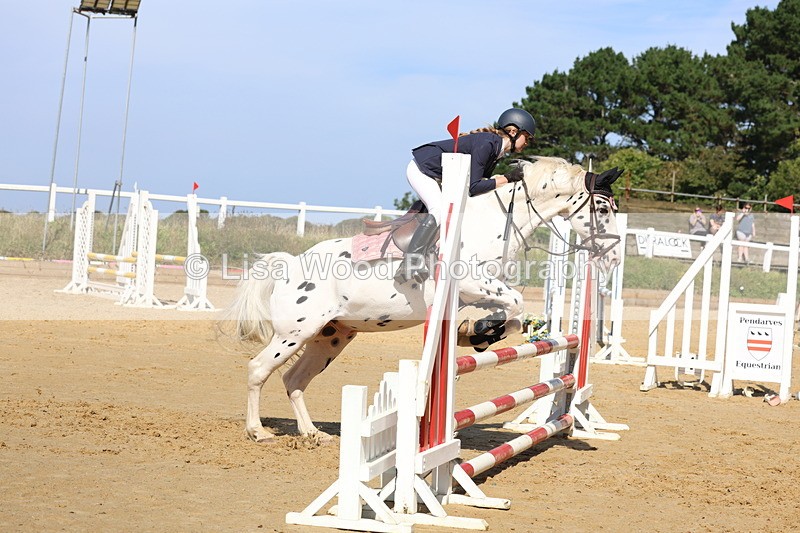 3E7A1241 - Class 8: 80cm Junior