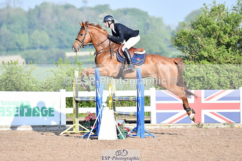240512A-080235-16747 - Cls 39 British Novice and 90cm Open