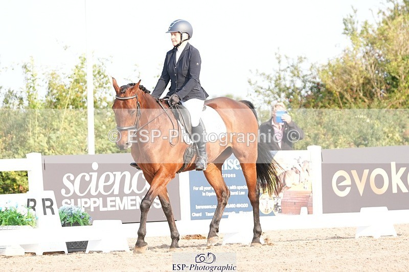 250817-085511-07399 - 146-Jean.BucklandCourt.Esquire