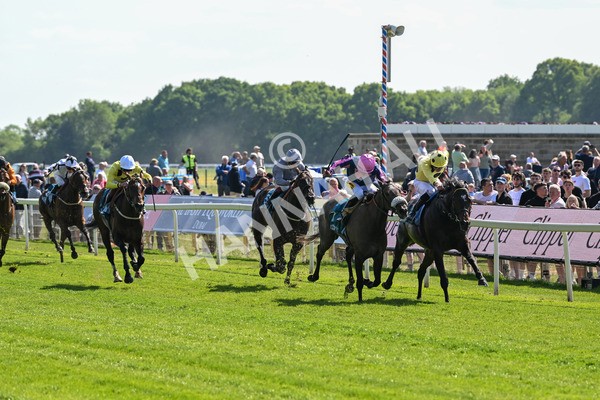 140525-Race 3-Inisherin-2095 - Race 3 3.13pm 1895 Duke Of York Clipper Stakes