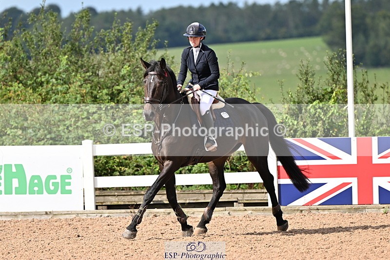 240912A-112225-01168 - Cls 9 Snr Discovery and 1m Open