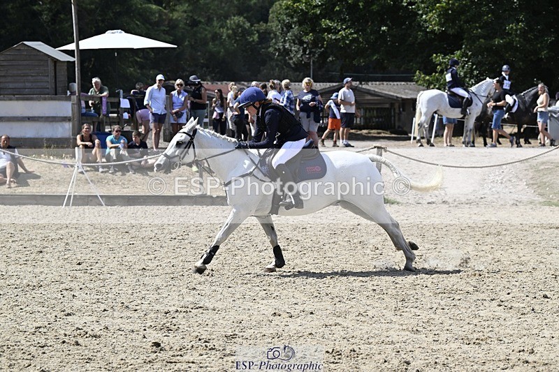 250823A-133014-30483 - PC70 Jump Off